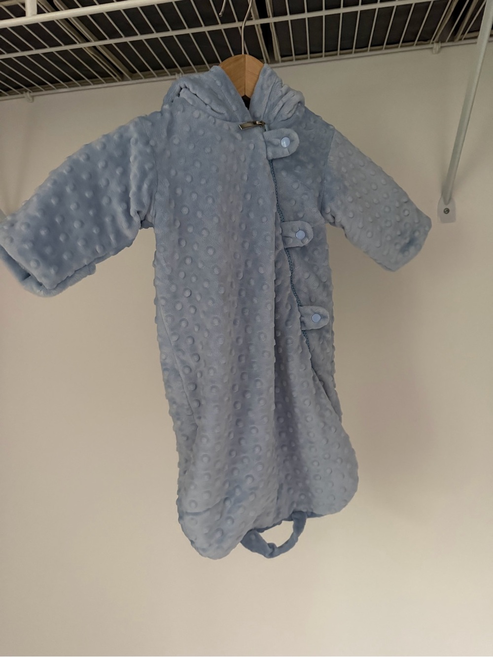 Cozy Blue Dot Plush Baby sleep sack Pajamas with Hood for outdoors